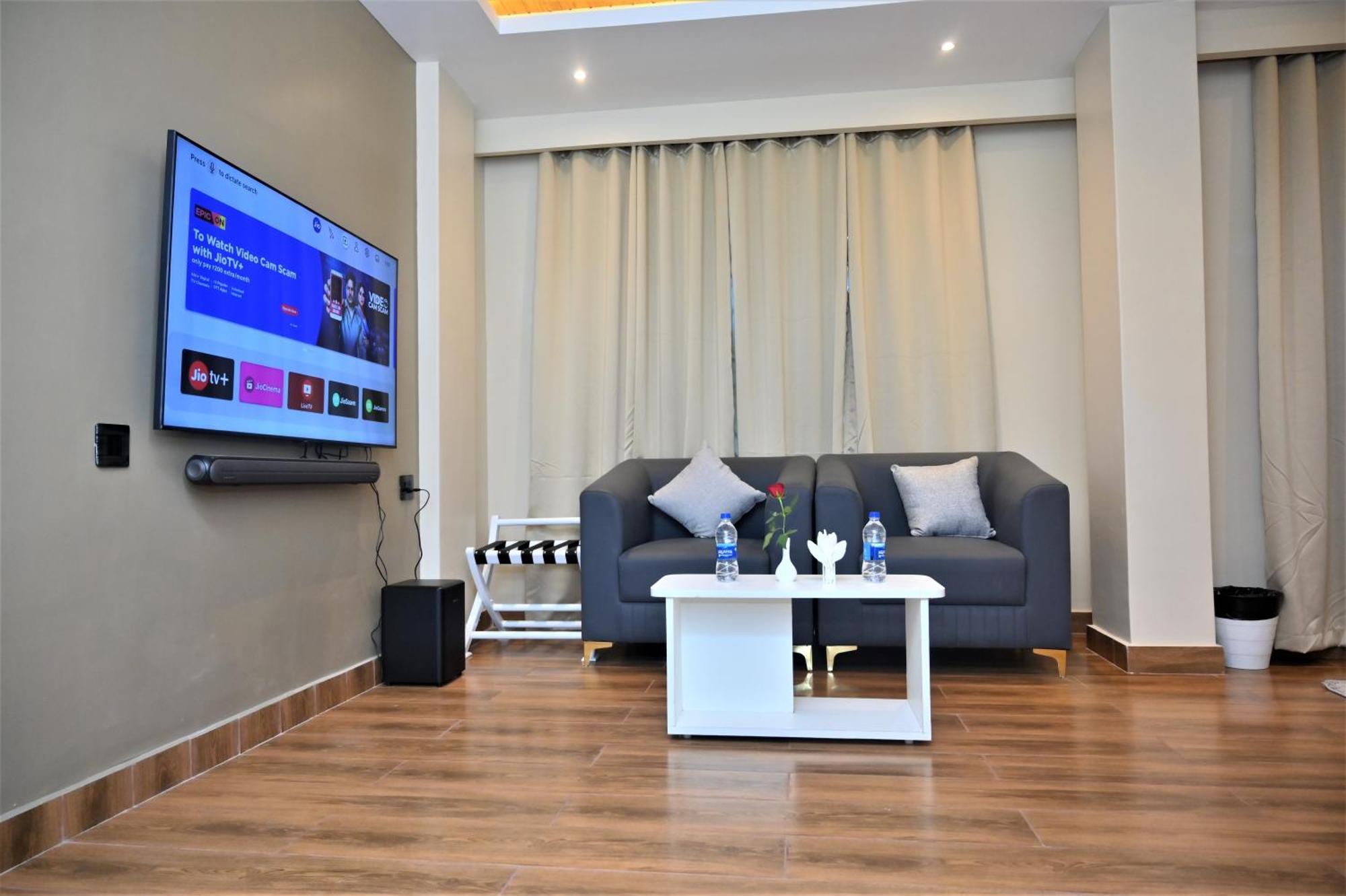 Essence Grandeur Guwahati Exterior foto