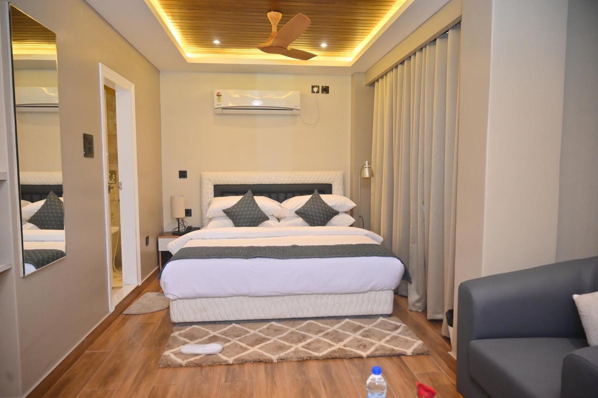 Essence Grandeur Guwahati Exterior foto
